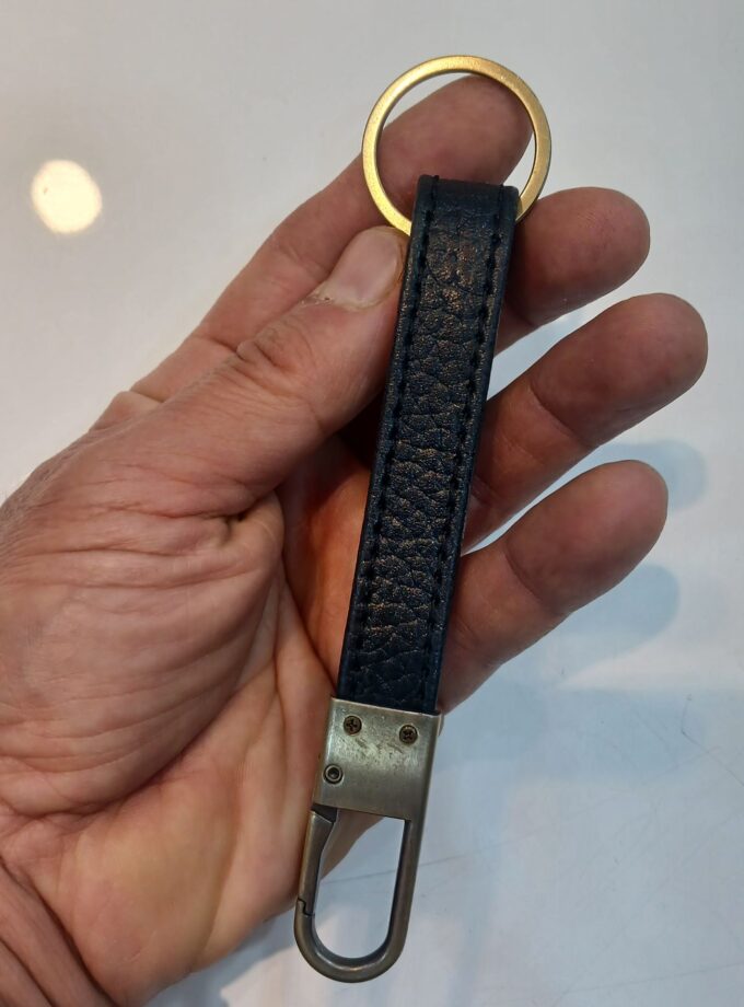 جاکلیدی نواری چرم طبیعی کد p52