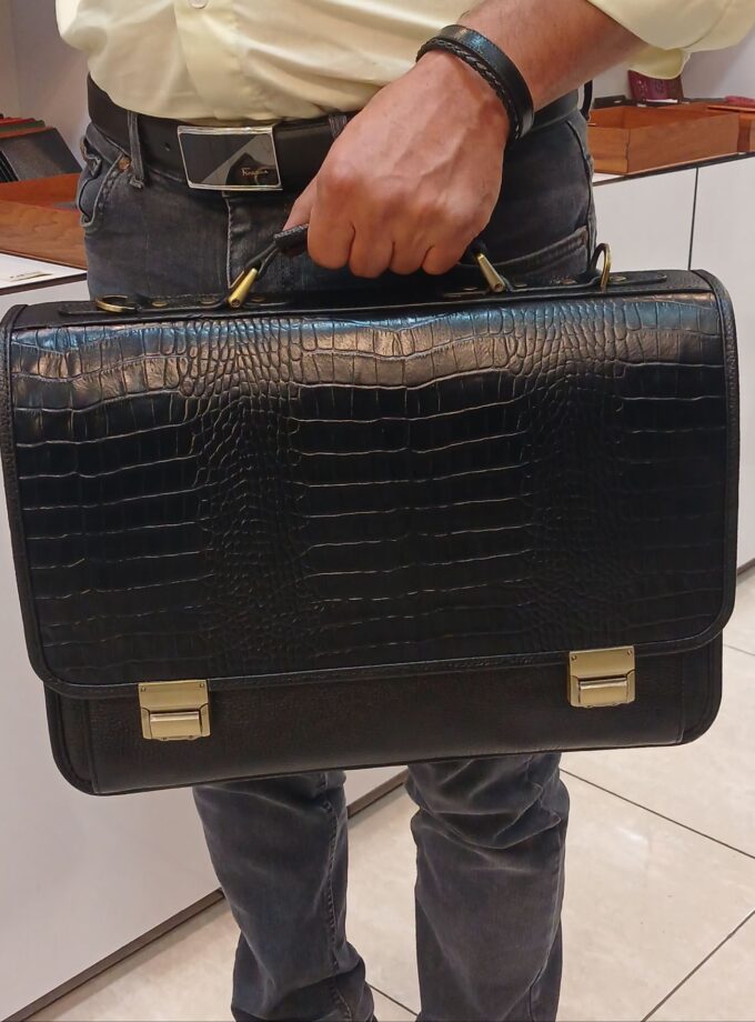 کیف اداری چرم دوقفل رمزدار کد p101