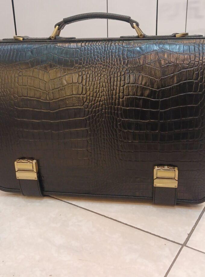 کیف اداری چرم دوقفل رمزدار کد p101