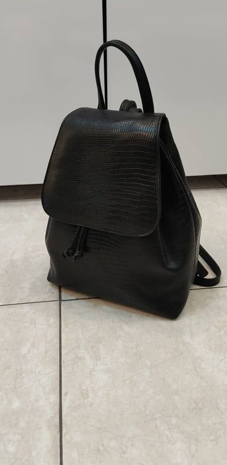 کوله پشتی چرم طبیعی مدل کیسه ای کد p171