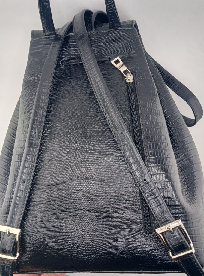 کوله پشتی چرم طبیعی مدل کیسه ای کد p171