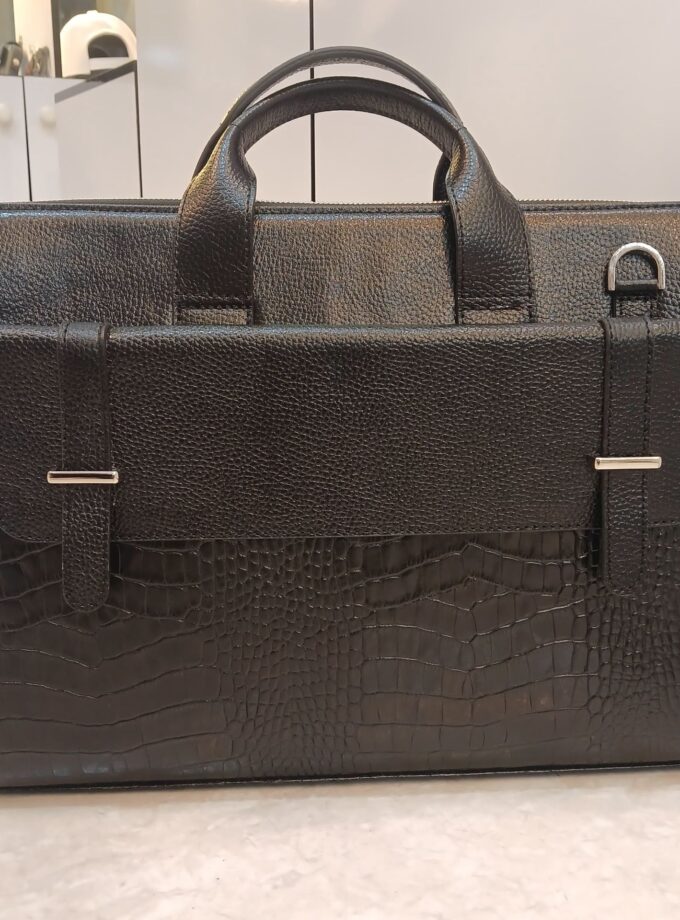 کیف اداری چرم دوزبانه کد p102