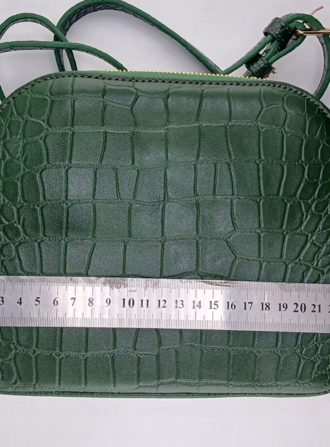 کیف دوشی زنانه چرم طبیعی مگنت وسط کد p131