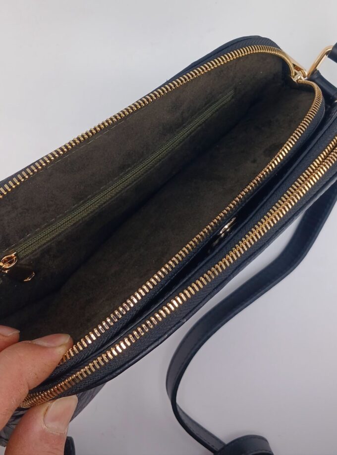 کیف دوشی زنانه چرم طبیعی مگنت وسط کد p132