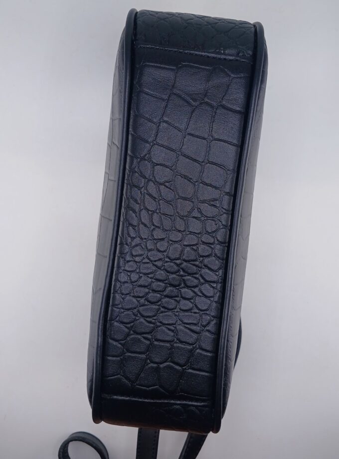 کیف دوشی زنانه چرم طبیعی مگنت وسط کد p132