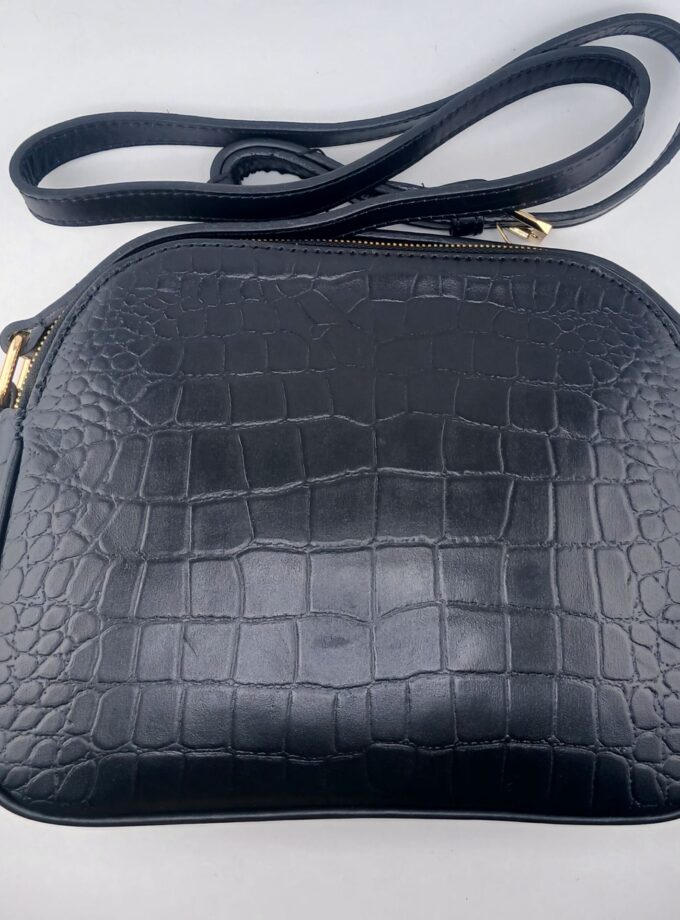 کیف دوشی زنانه چرم طبیعی مگنت وسط کد p132