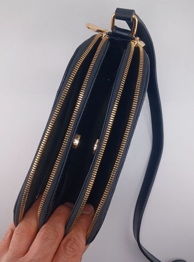 کیف دوشی زنانه چرم طبیعی مگنت وسط کد p132