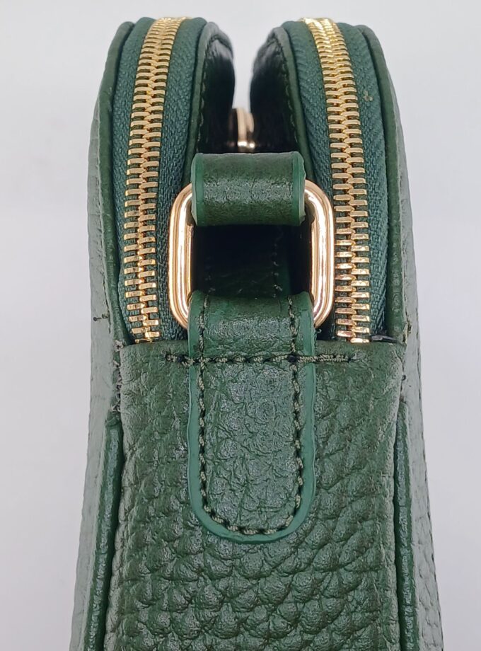 کیف دوشی زنانه چرم طبیعی مگنت وسط کد p131