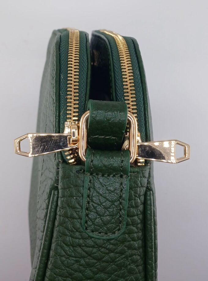 کیف دوشی زنانه چرم طبیعی مگنت وسط کد p131