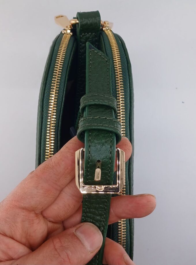 کیف دوشی زنانه چرم طبیعی مگنت وسط کد p131