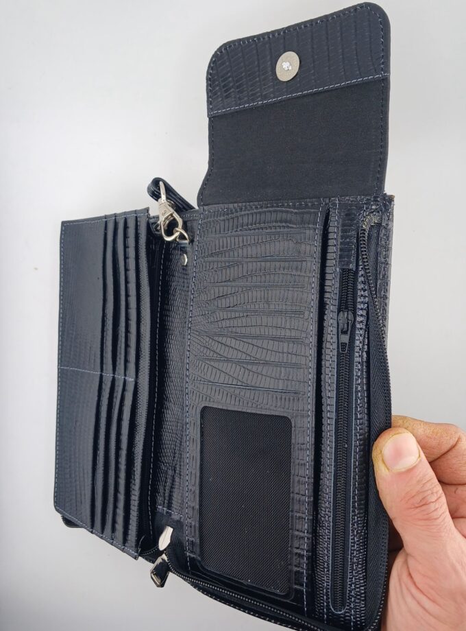 کیف مدارک دستی و گردنی کد p 121