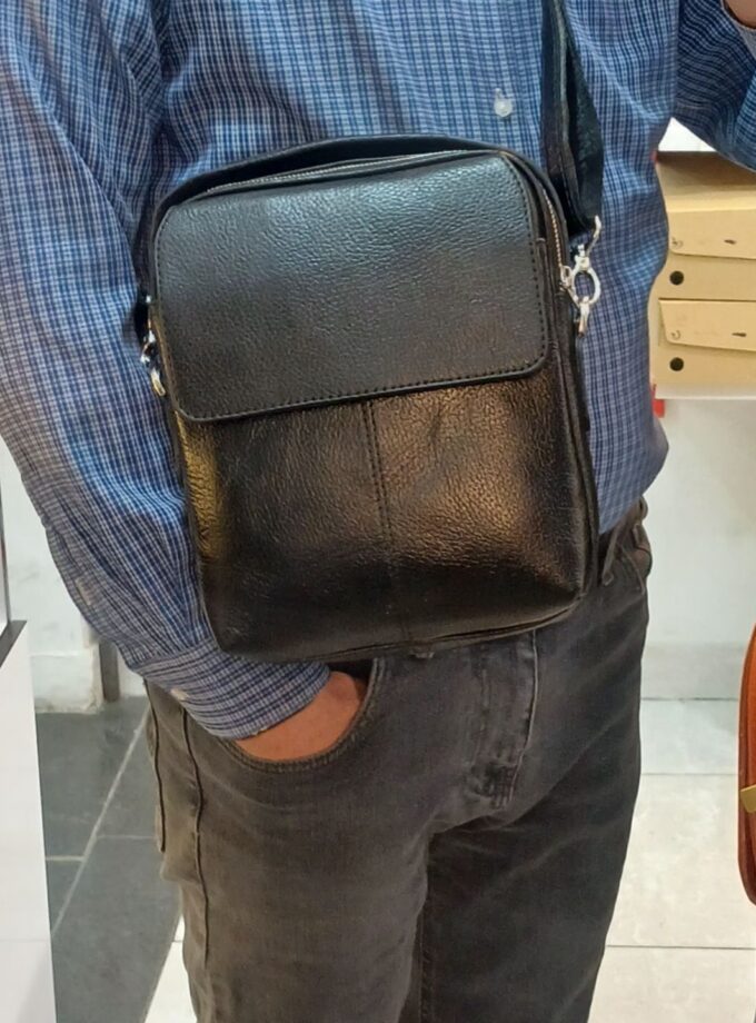کیف دوشی مردانه روزمره