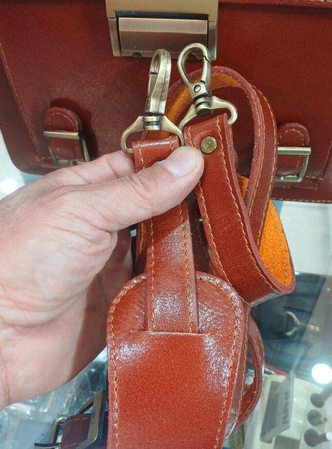کیف ادار دانشجویی تک قفل رمزدار بزرگ چرم طبیعی گاوی